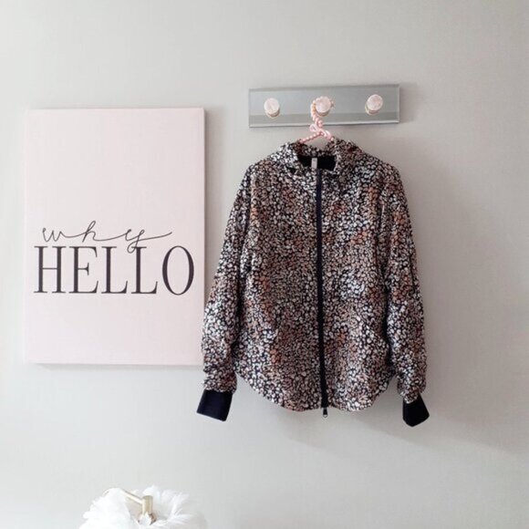 NWOT Free People printed leopard animal print athletic jacket with hood, XS - Picture 5 of 6